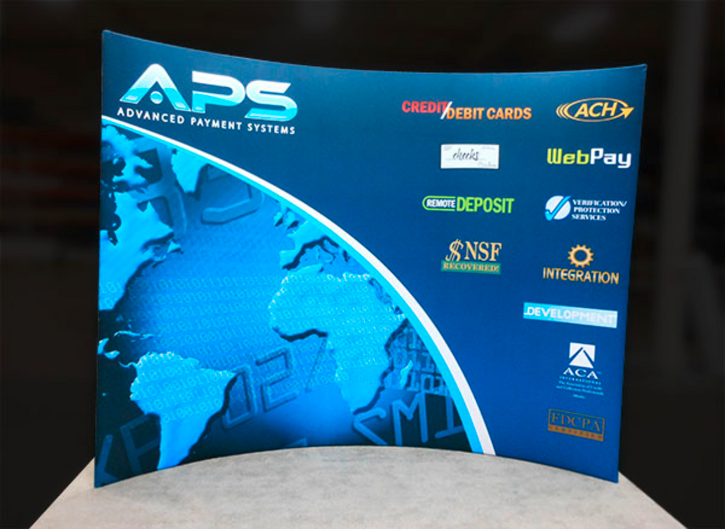 10ft x 8ft Formulate Master HC2 Horizontal Curve Fabric Backwall Frame (Hardware Only)